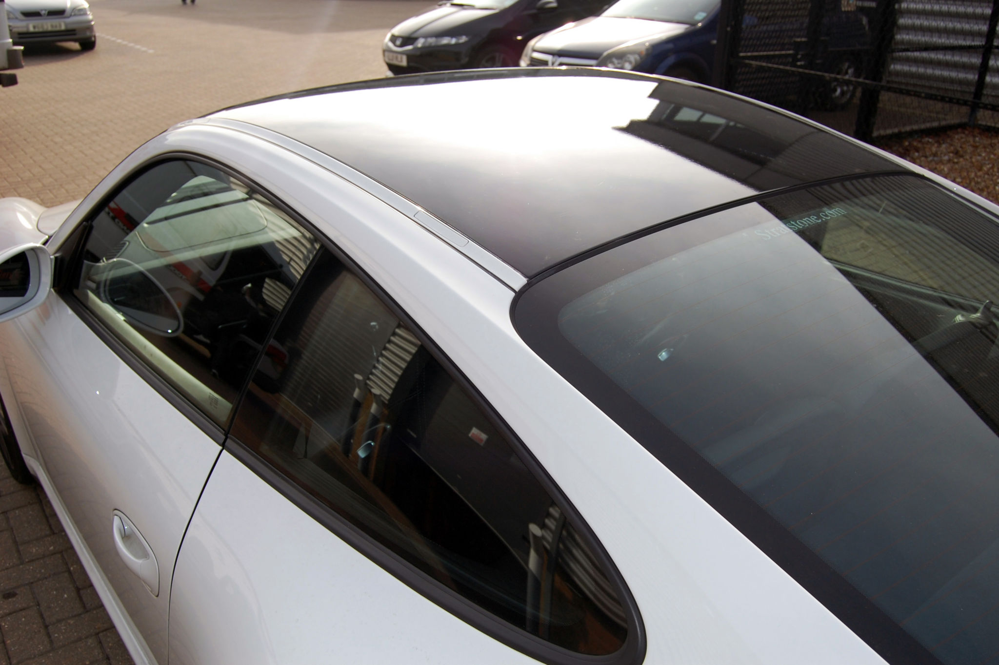 car roof wrap cost uk